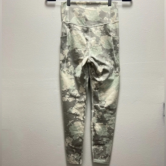 NWOT The North Face Women's Midline High-Rise Pocket 7/8 Leggings - Picture 7 of 7